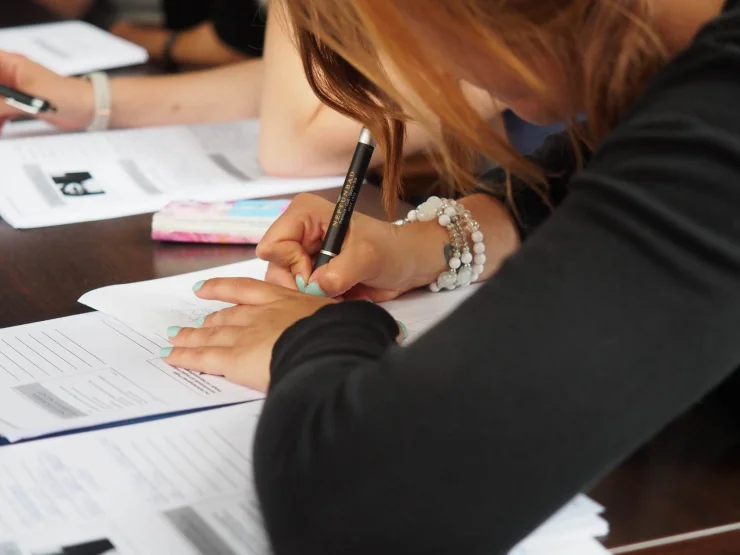 Das Fortbildungsinstitut Logotrain bietet Ihnen Seminare zu vielen Themen der Logopädie und Sprachtherapie an.  Das Fortbildungsinstitut Logotrain bietet Ihnen Seminare zu vielen Themen der Logopädie und Sprachtherapie an.